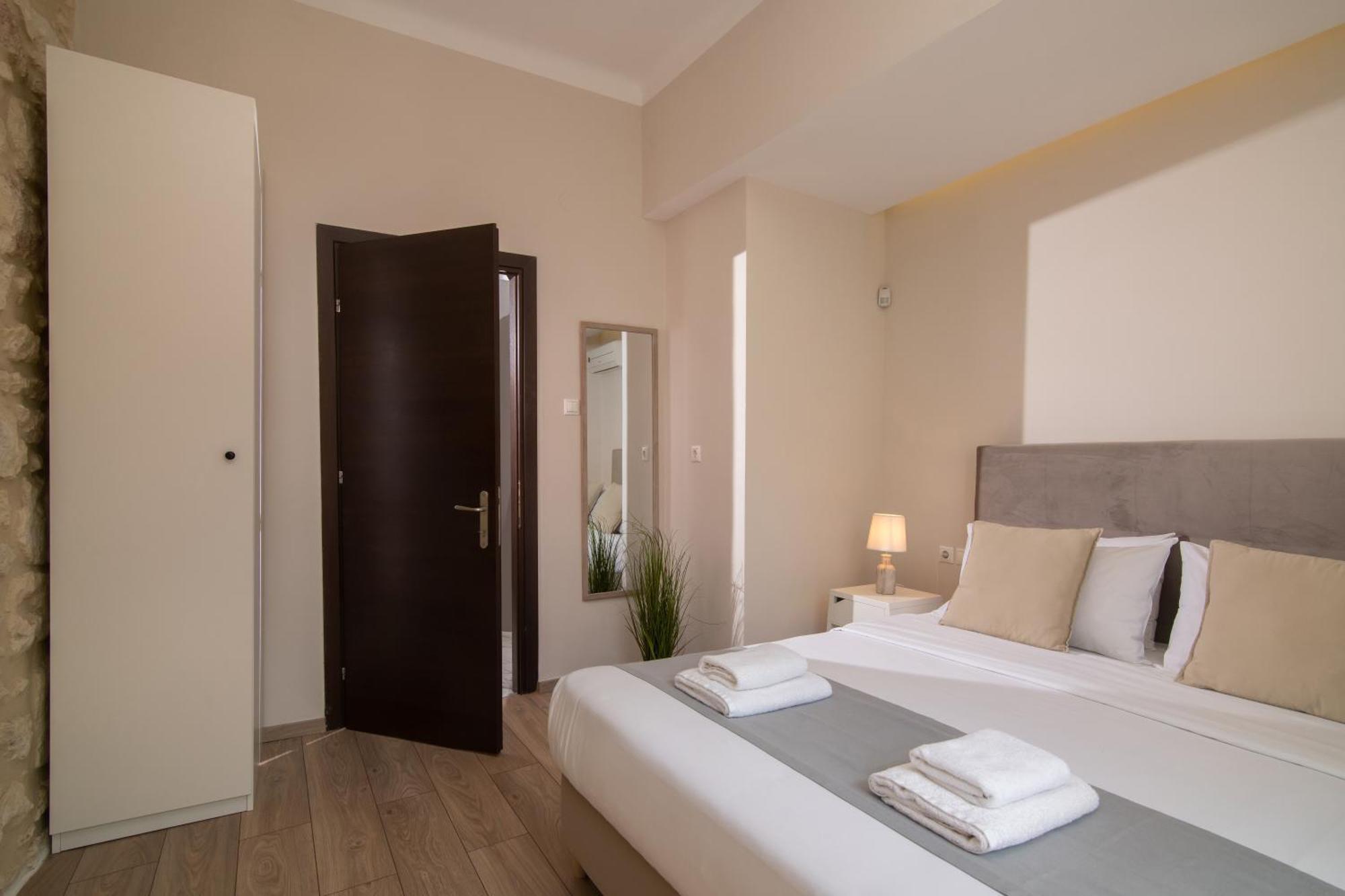 The Central Boutique Apartments 伊拉克利翁 外观 照片